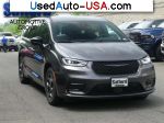 Chrysler Pacifica Hybrid Limited  used cars market