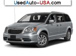 Chrysler Town & Country Touring  used cars market